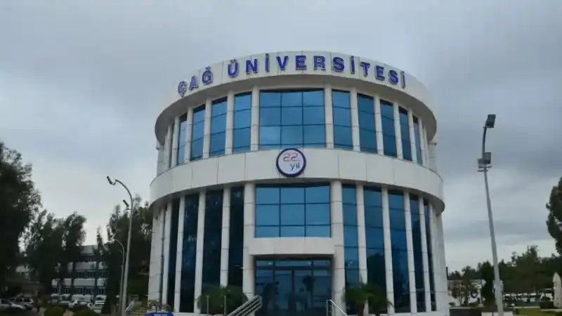 ag-universitesi-8-ogretim-uyesi-alacak-1711956017.webp