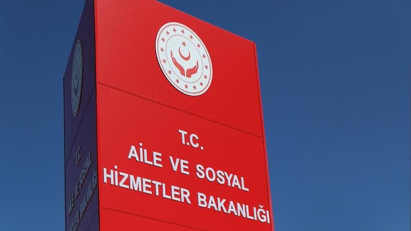 aile-ve-sosyal-hizmetler-bakanligi-12-sozlesmeli-personel-alacak.jpg