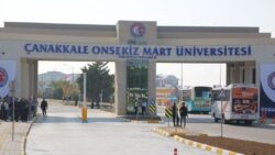 anakkale-onsekiz-mart-universitesi-3-sozlesmeli-personel-alacak.jpg