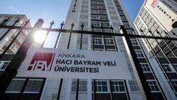 ankara-haci-bayram-veli-universitesi-3-sozlesmeli-personel-alacak.jpg