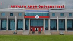 antalya-belek-universitesi-29-ogretim-uyesi-ile-38-arastirma-ve-ogretim-gorevlisi-alacak.jpg