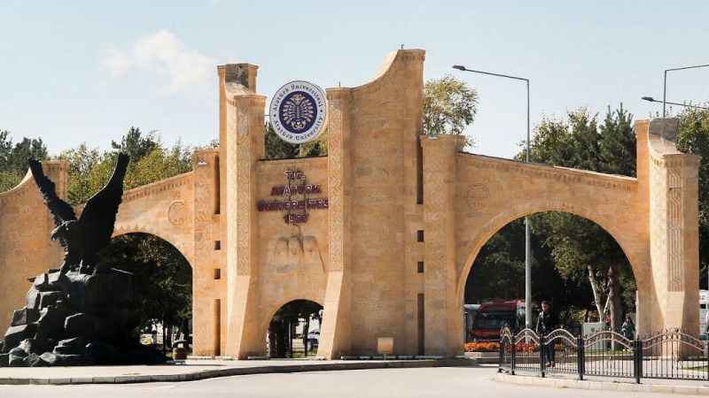 ataturk-universitesi-78-ogretim-uyesi-ile-20-arastirma-ve-ogretim-gorevlisi-alacak-1701845864.jpg