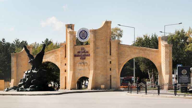 ataturk-universitesi-98-ogretim-uyesi-alacak.jpg