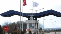 bolu-abant-izzet-baysal-universitesi-20-sozlesmeli-personel-alacak.jpg