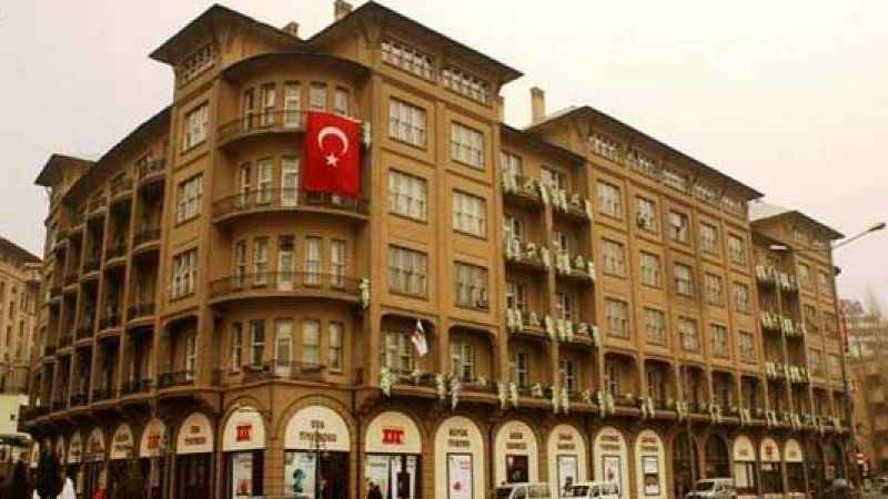 devlet-tiyatrolari-genel-mudurlugu-17-sozlesmeli-personel-alacak.jpg