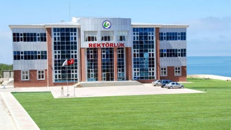 giresun-universitesi-rektorluk-binasi-1653897715.jpg