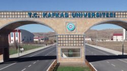 kafkas-universitesi-5-engelli-ve-eski-hukumlu-isci-alacak.jpg