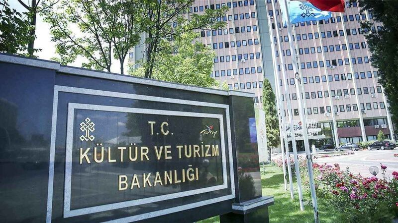 kultur-ve-turizm-bakanligi-yatirim-ve-isletmeler-genel-mudurlugu-30-memur-alacak.jpg