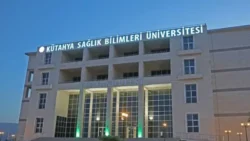 kutahya-saglik-bilimleri-universitesi-17276111797-ogretim-uyesi-ile-2-arastirma-ve-og-1727611179.webp