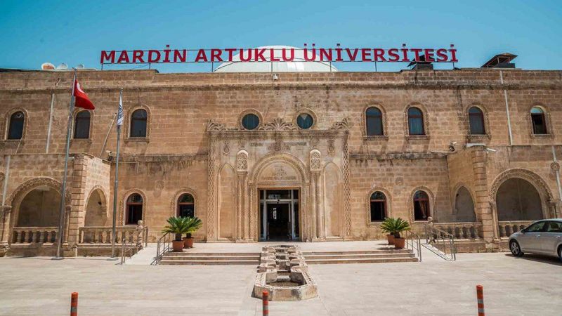 mardin-artuklu-universitesi-53-sozlesmeli-personel-alacak-1676875176.jpg