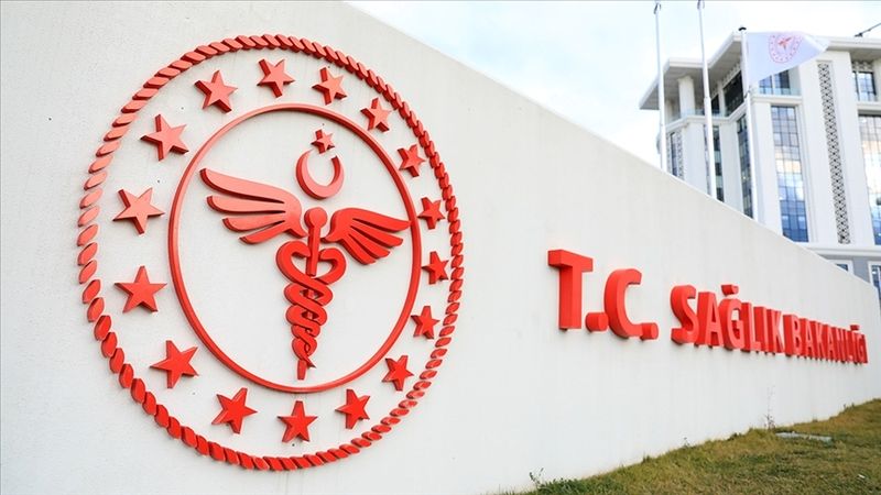 saglik-bakanligi-10900-surekli-isci-alacak (1).jpg