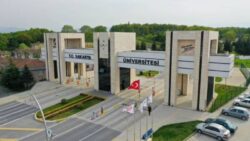 sakarya-universitesi-13-ogretim-uyesi-alacak-1664777885.jpg