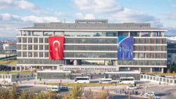 stanbul-29-mayis-universitesi-7-arastirma-gorevlisi-ve-8-ogretim-uyesi-alacak-1682661554.jpg
