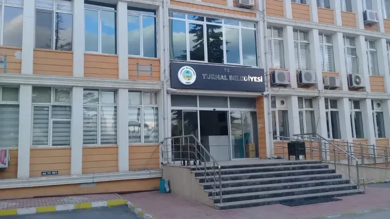 tokat-ili-turhal-belediye-baskanligi-4-memur-alacak-1746166120.webp