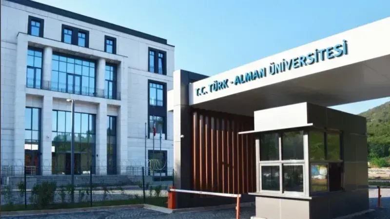 turk-alman-universitesi-4-ogretim-gorevlisi-alacak.webp
