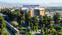 yasar-universitesi-4-ogretim-uyesi-alacak-1707806839.jpg