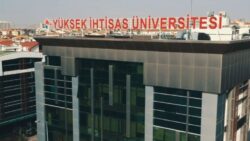 yuksek-ihtisas-universitesi-2-ogretim-uyesi-ile-1-ogretim-gorevlisi-alacak-1716186272.jpg